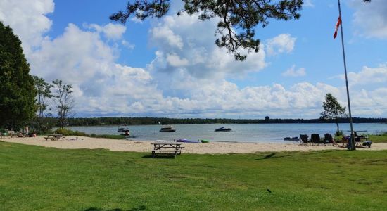 Howdenvale Beach