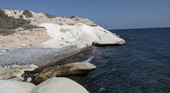 White & Rocky Beach