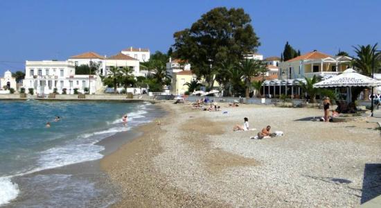 Paralia Agios Mamas