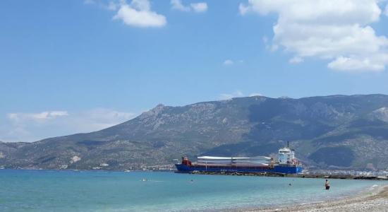 Paralia Loutrakiou II