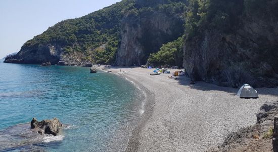 Damianos beach