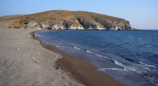 Tsichlionta beach