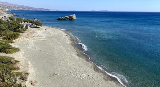 Dionyssos beach