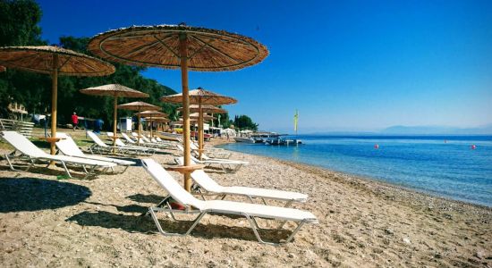 Stranden Agios Ioannis Peristeron