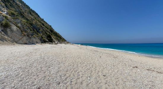 Komilio beach