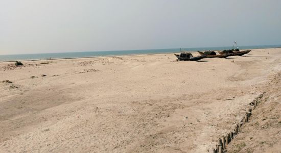 Dhabalat Beach