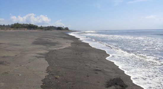 Purnama Beach