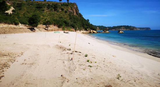 Bukit Berora Beach