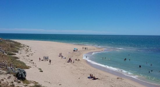 Halls Head Beach