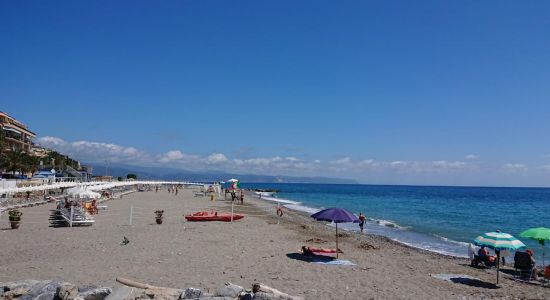 Albenga Beach