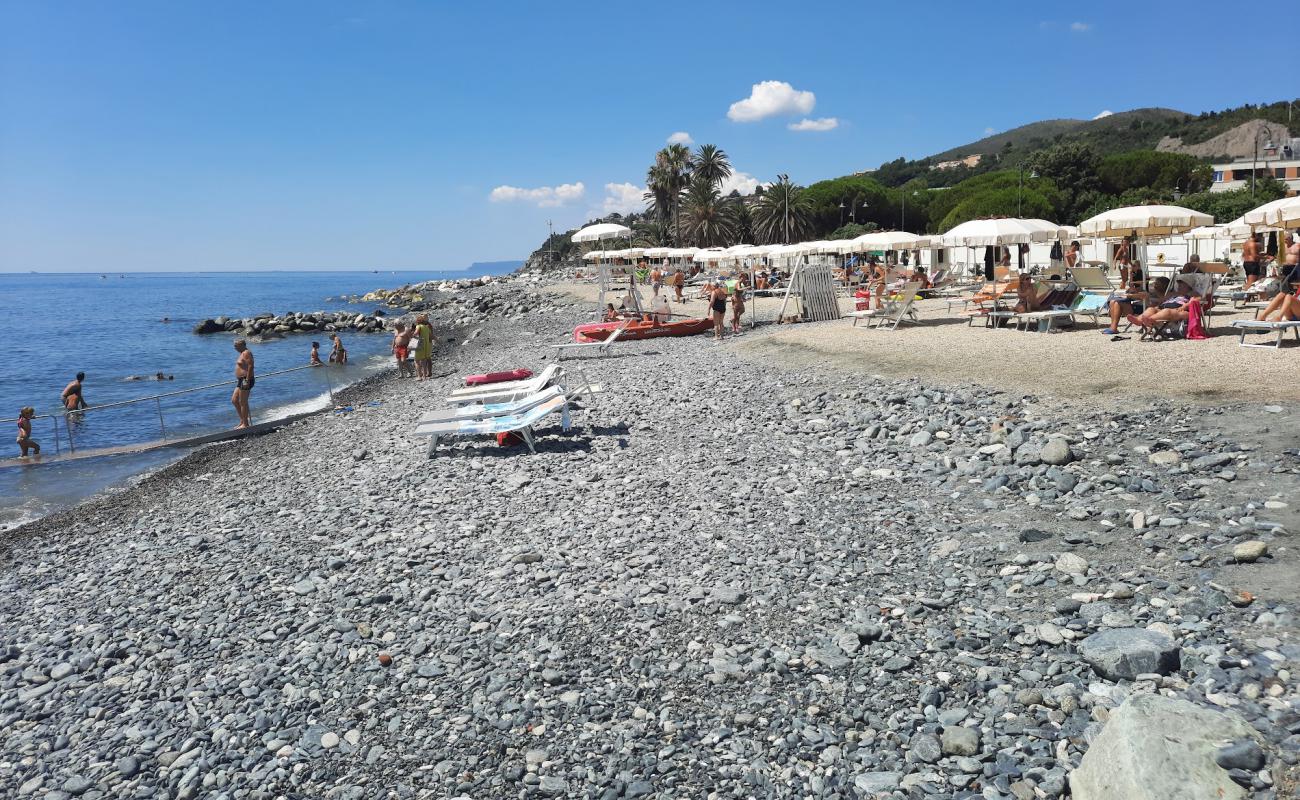 Carretta Cogoleto free Beach