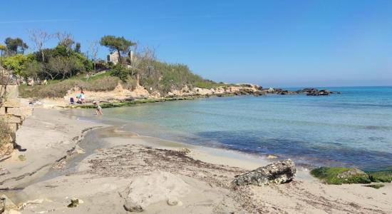Lido La Castellana Beach