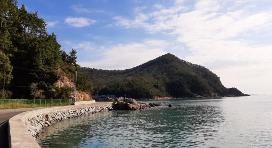 Donggori Beach