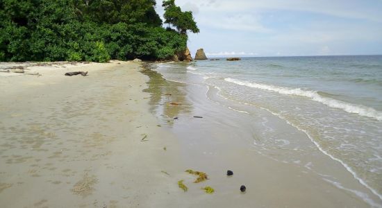 Batu Luang Beach