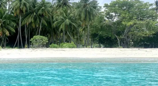Maadheli Beach