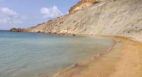 Qarraba Bay