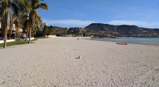 Playa Puerta Cortes