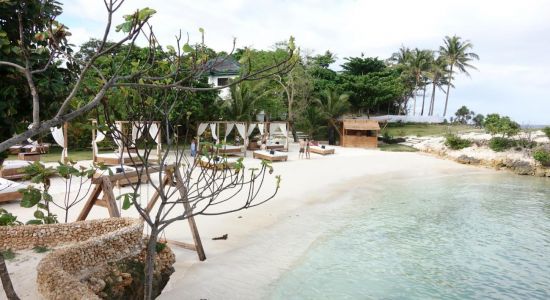 Kama Beach Club