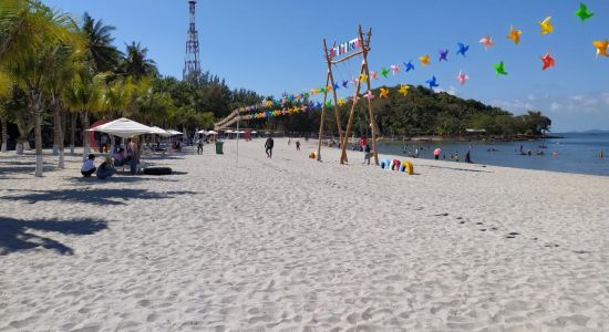 Mui Nai black beach
