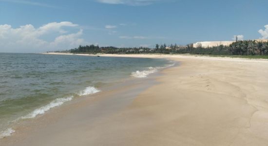 Pho Hien beach