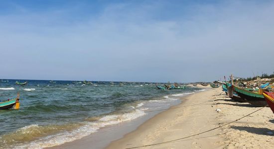 Hai Ninh Beach