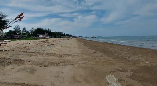 Hoang Truong Beach