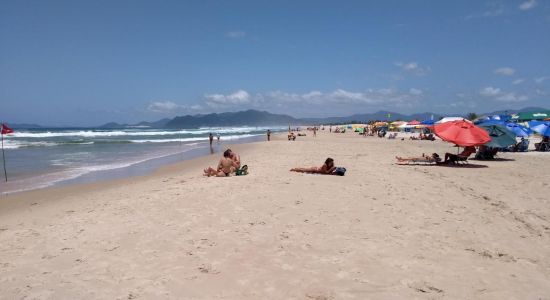 Guarda do Embaú Beach
