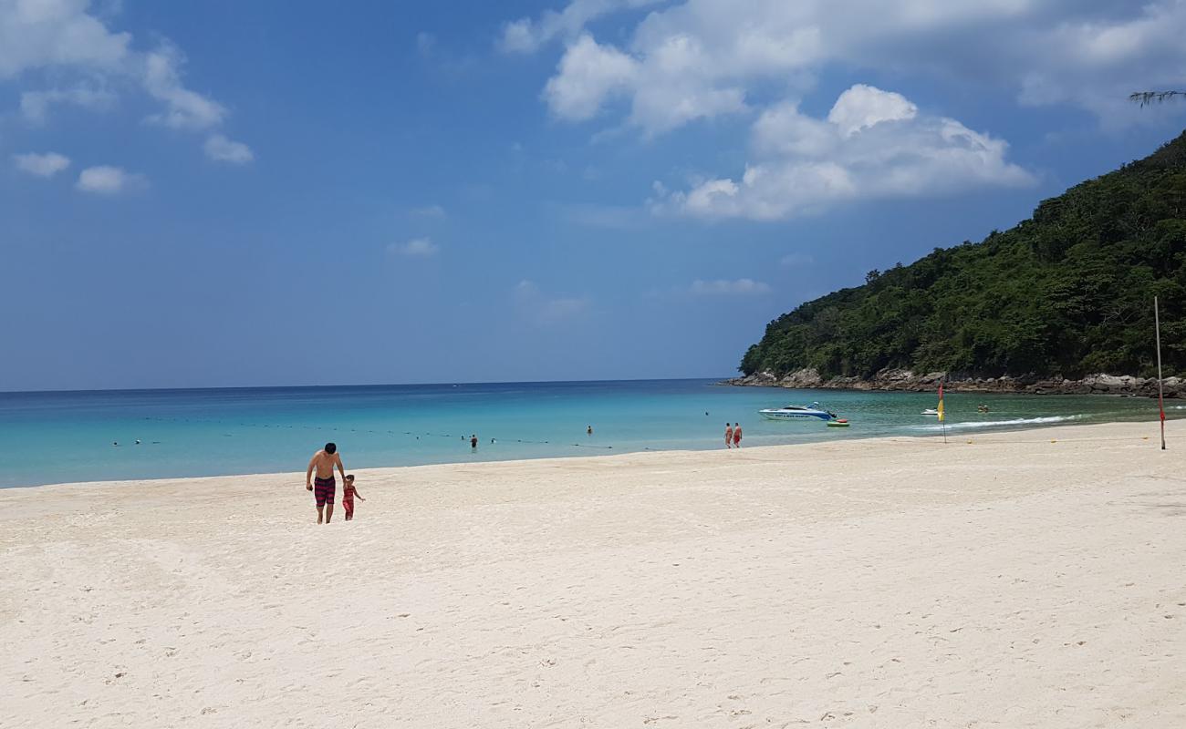 Karon Noi Plajı