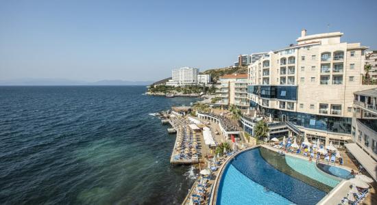 Charisma De Luxe Hotel Beach