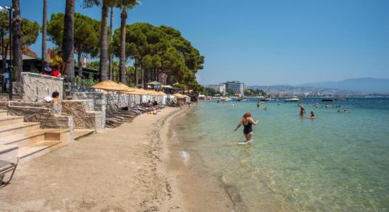 Omer Holiday Resort Plaji
