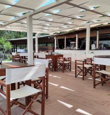 Ivy Beach - Restaurant & Lounge Bar