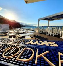 Lido Sunrise Beach Club
