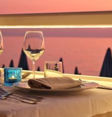Blu Shine Restaurant