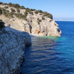 Foto di Klancac beach con una costa spaziosa