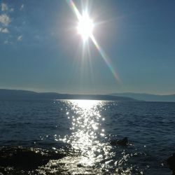 Foto di Njivice small beaches area servizi