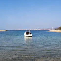 Foto di Uvala Vodotoc e l'insediamento