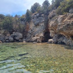 Foto di Marathi III beach con molto pulita livello di pulizia