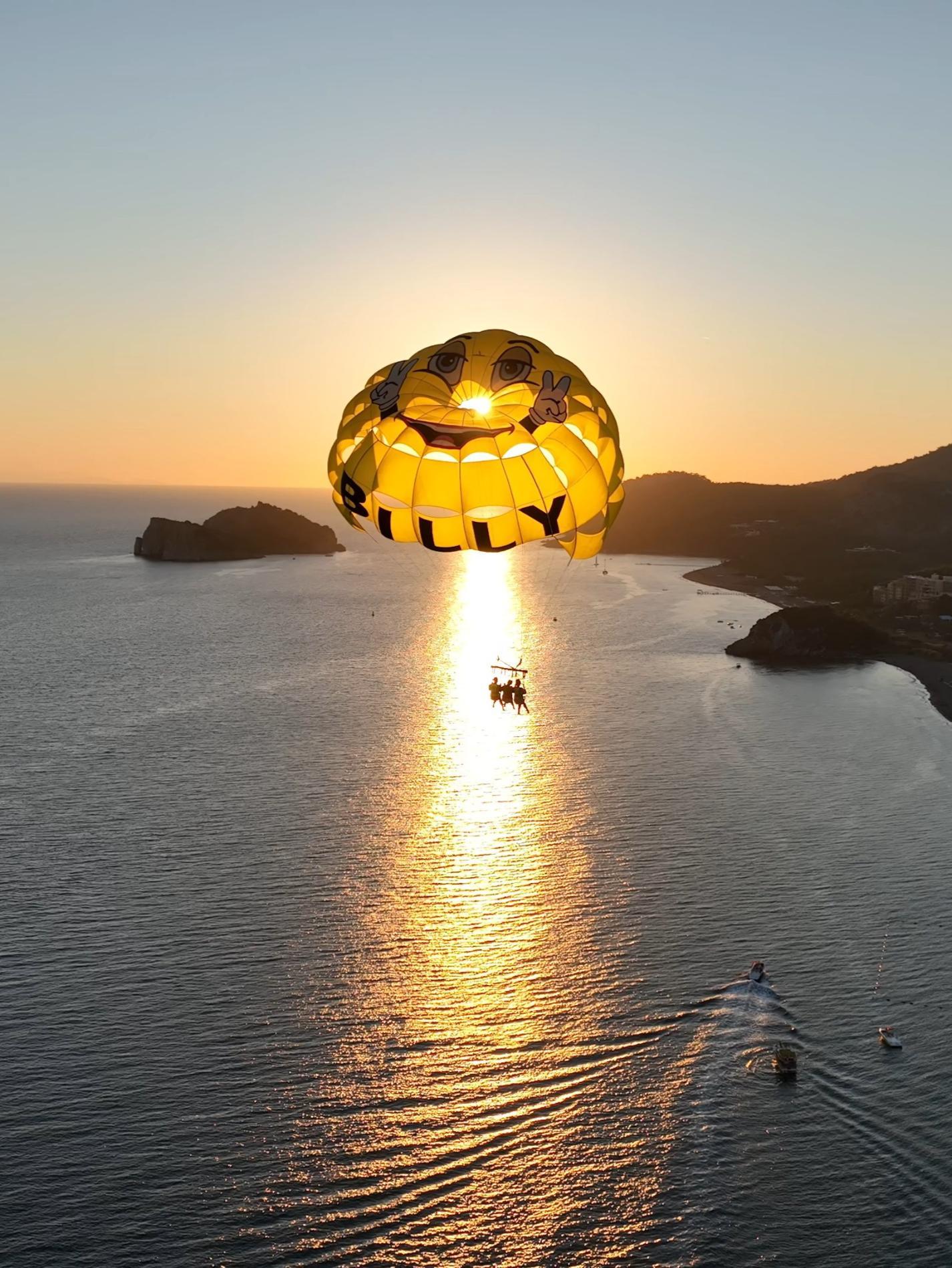 Foto di Sarıgerme Beach - luogo popolare tra gli intenditori del relax