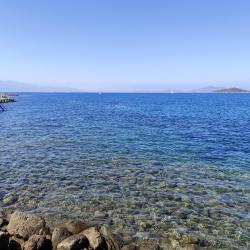 Foto di Turgutreis beach II - luogo popolare tra gli intenditori del relax