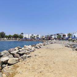 Foto di Ayvan beach con molto pulita livello di pulizia