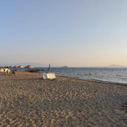 Foto de Ayvan beach III - lugar popular entre os apreciadores de relaxamento