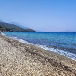 Fotografie cu Guzelcamli beach cu o linie de coastă spațioasă