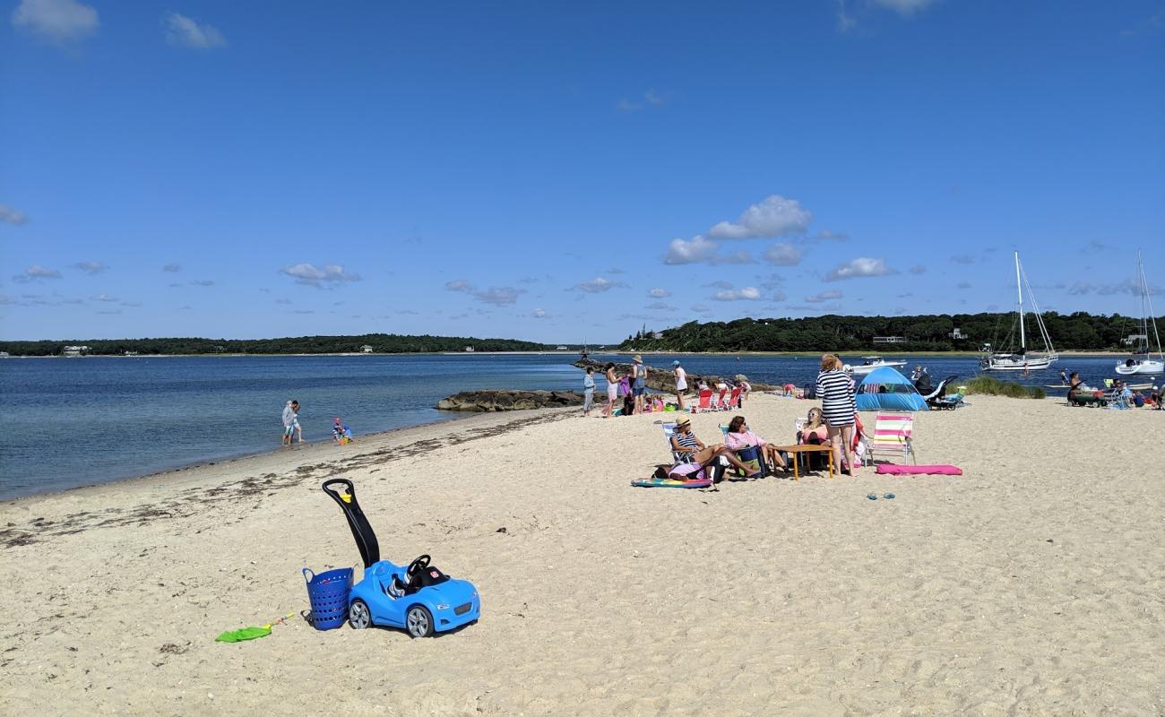 Foto di Megansett Beach con abbastanza pulita livello di pulizia